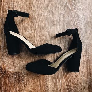 LC Lauren Conrad Hydrangea High Heels